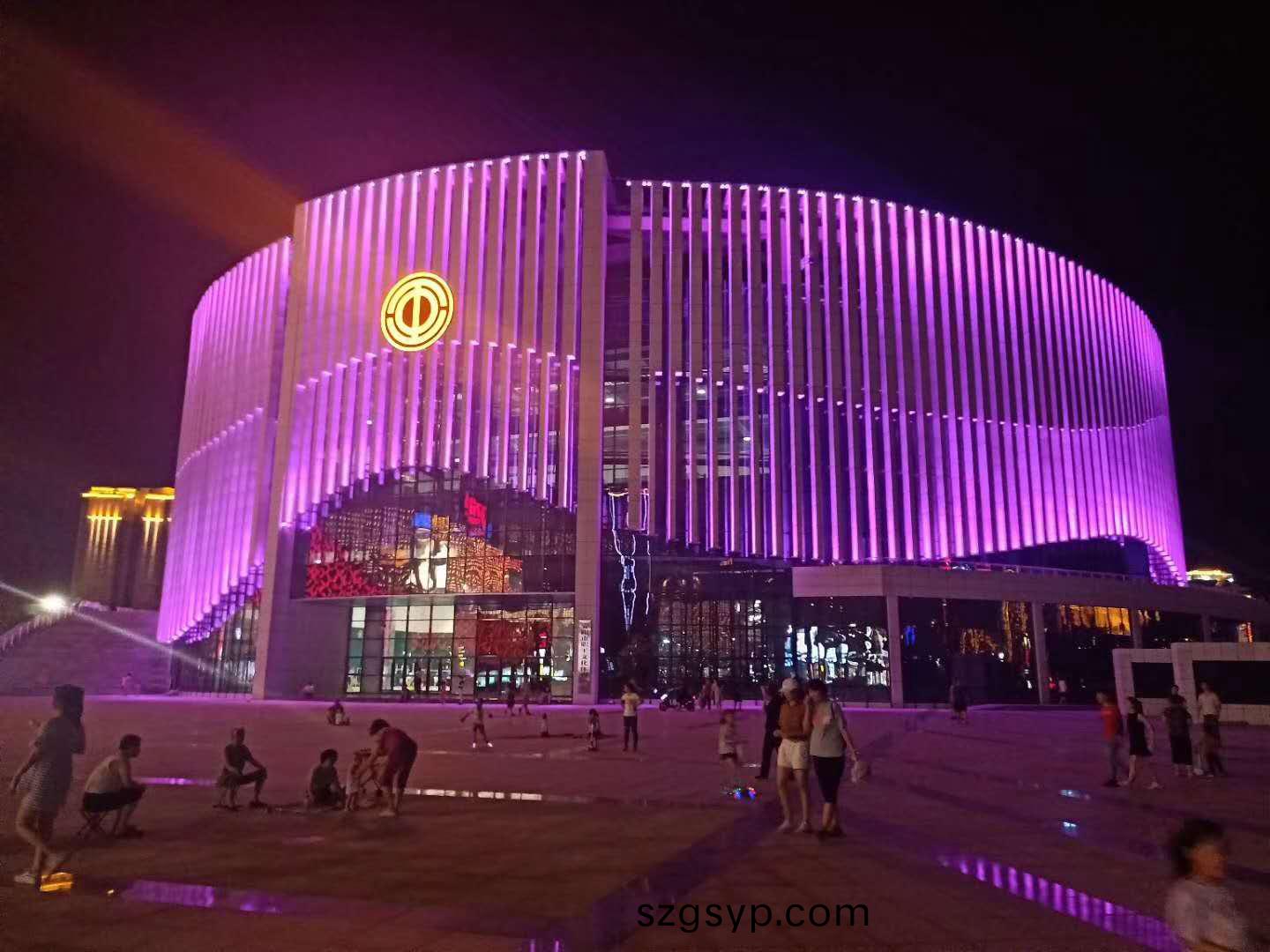 踐行(xing)工匠精神，我們繼(ji)續砥礪前(qian)行
